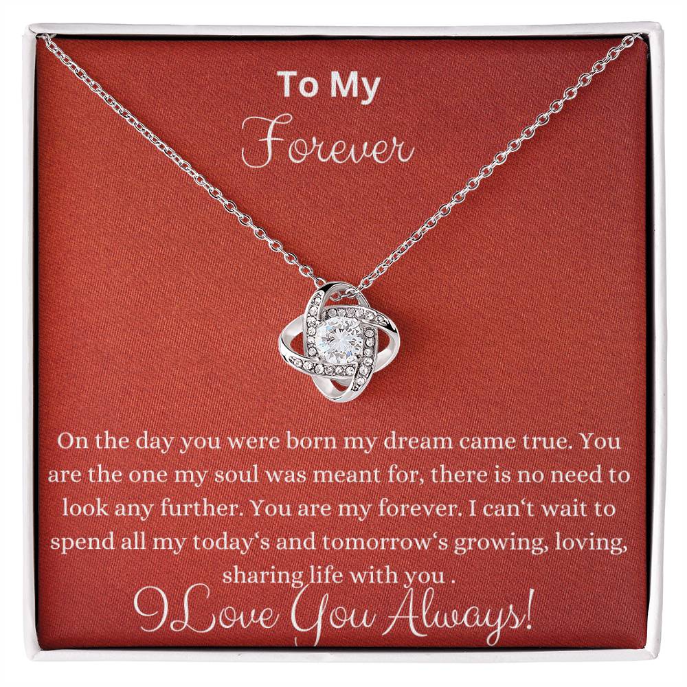 Love Knot Necklacee - Dreams Come True Fiance'